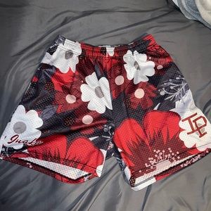 Inaka power shorts size medium